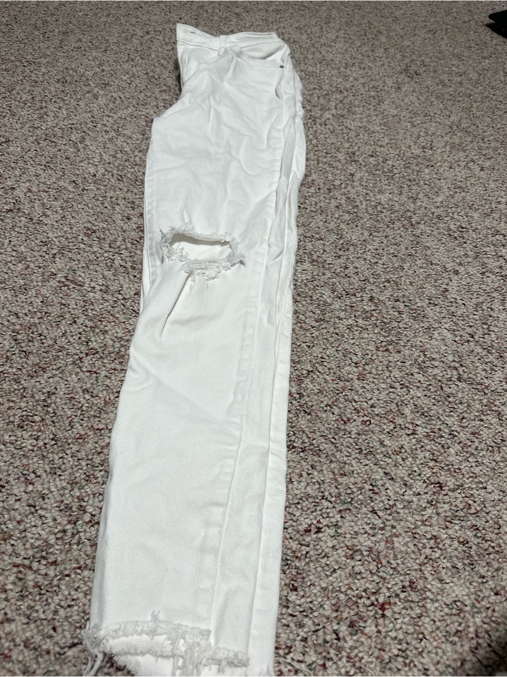 Levi's White Ripped Skinny Jeans